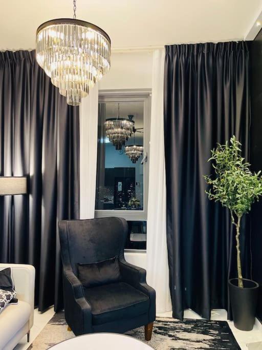 Sina Troika Residence Kota Bharu 2Br Wifi Netflix Pool 외부 사진