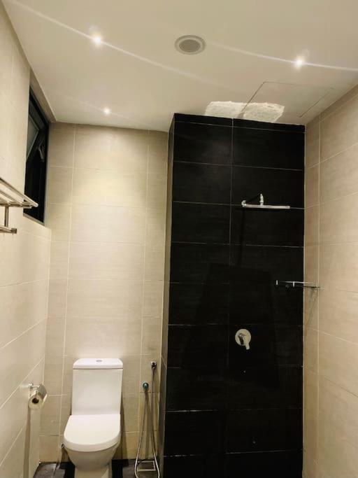 Sina Troika Residence Kota Bharu 2Br Wifi Netflix Pool 외부 사진