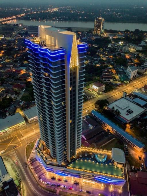Sina Troika Residence Kota Bharu 2Br Wifi Netflix Pool 외부 사진