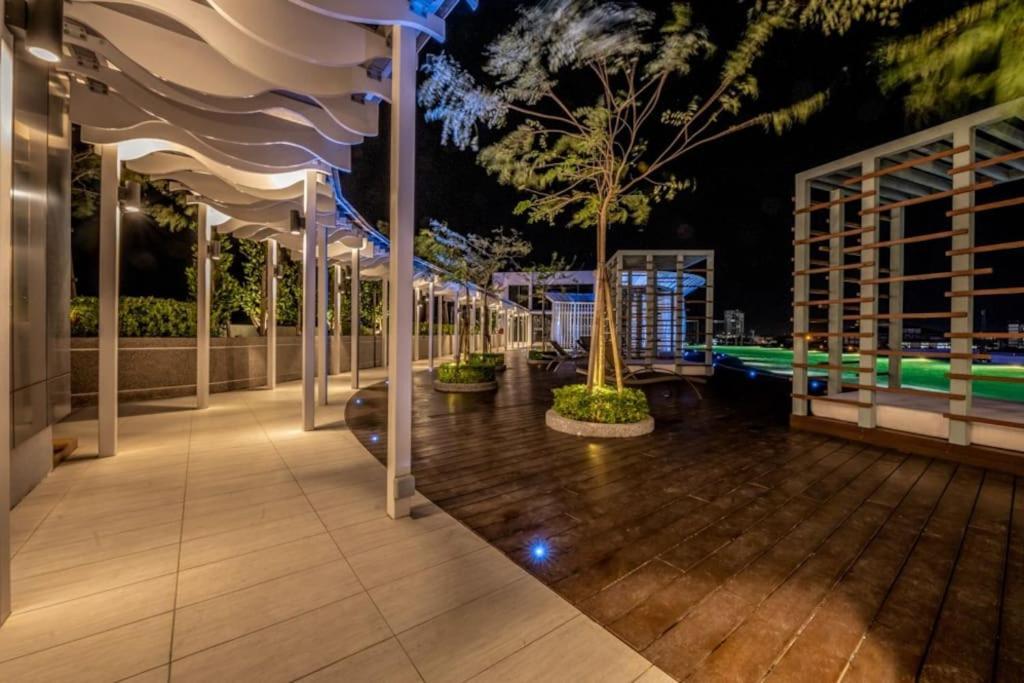 Sina Troika Residence Kota Bharu 2Br Wifi Netflix Pool 외부 사진